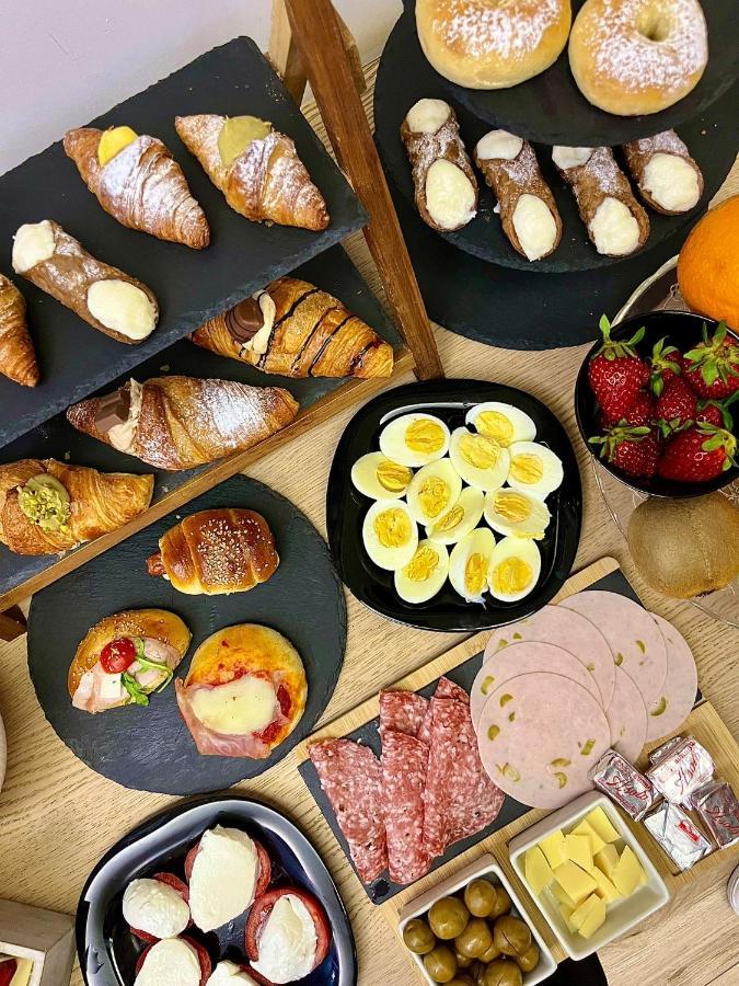 Valguarnera Suite Palermo Ngoại thất bức ảnh