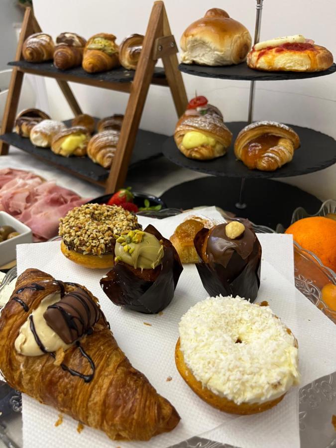 Valguarnera Suite Palermo Ngoại thất bức ảnh